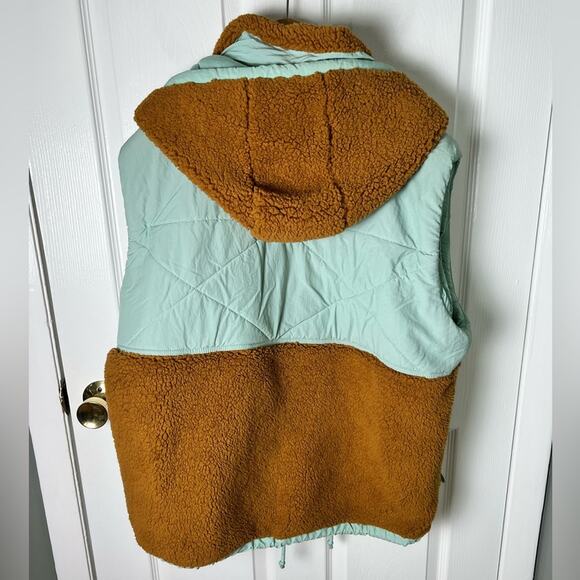 Free People Adventure Awaits Vest in Amber Combo L - Picture 4 of 8